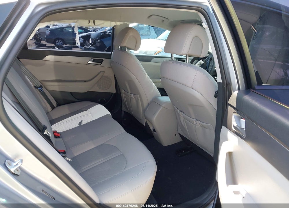 2016 HYUNDAI SONATA VIN: 5NPE24AF8GH402114