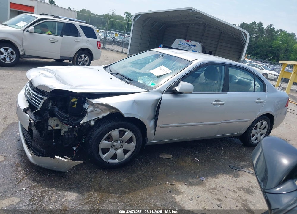 2008 KIA OPTIMA VIN: KNAGE123385225957