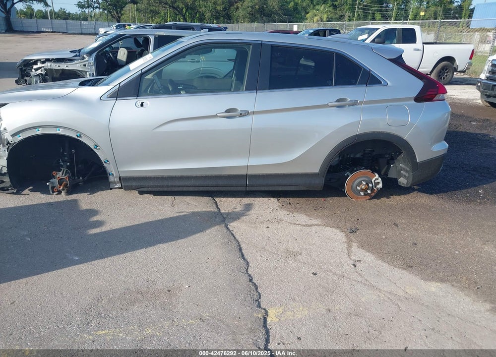 2024 MITSUBISHI ECLIPSE CROSS SE S-AWC/SEL S-AWC VIN: JA4ATWAA7RZ058728
