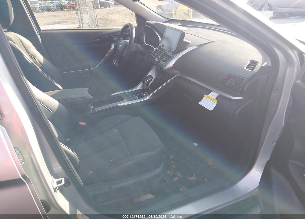 2024 MITSUBISHI ECLIPSE CROSS SE S-AWC/SEL S-AWC VIN: JA4ATWAA7RZ058728