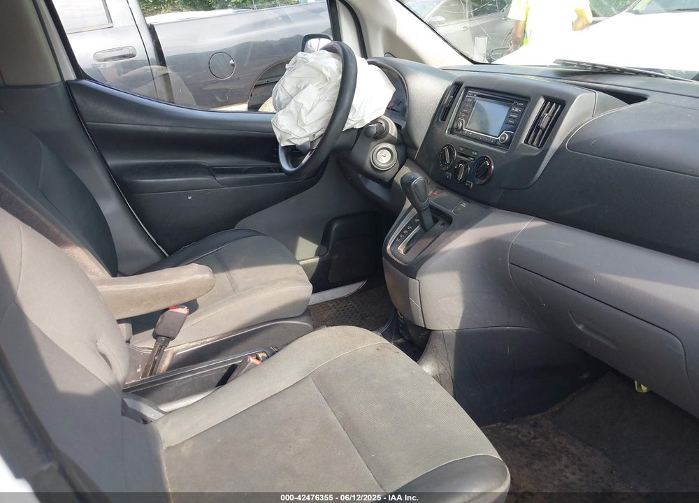 2018 NISSAN NV200 S VIN: 3N6CM0KN6JK690418