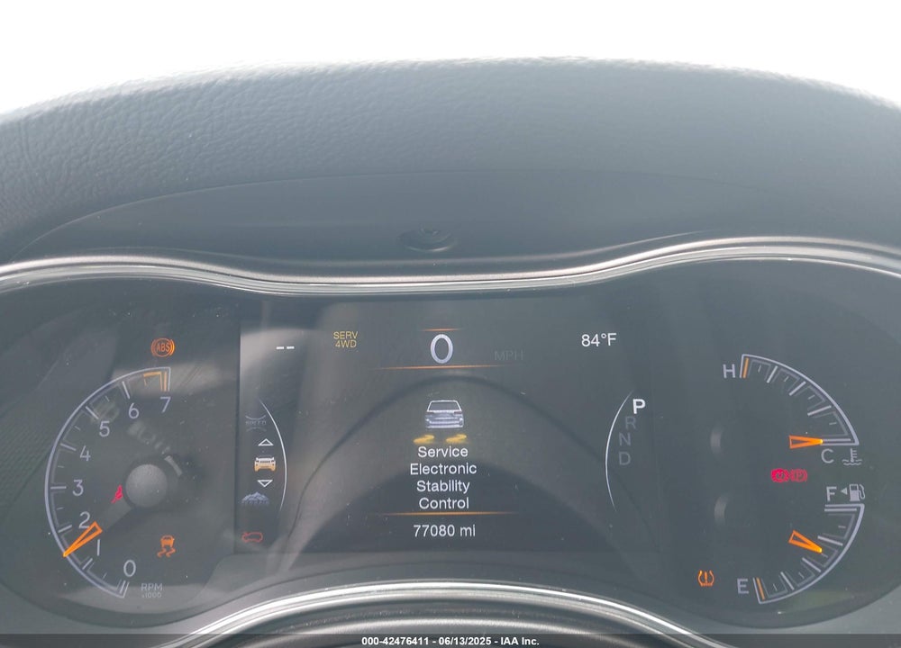 2018 JEEP GRAND CHEROKEE VIN: 1C4RJFBG8JC417240