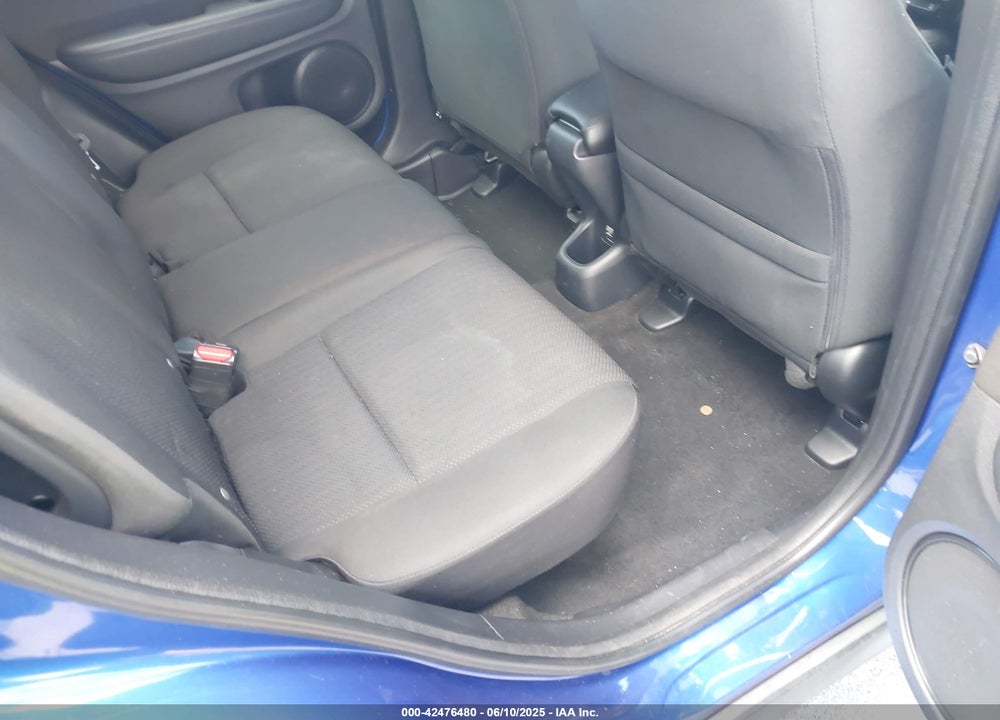 2018 HONDA HR-V VIN: 3CZRU5H33JM711093