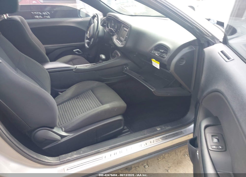2017 DODGE CHALLENGER VIN: 2C3CDZAG0HH665946