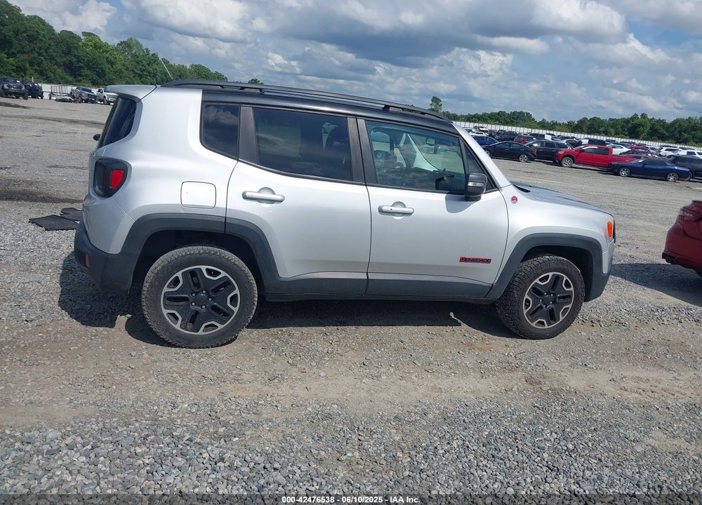 2017 JEEP RENEGADE TRAILHAWK 4X4 VIN: ZACCJBCB7HPG07800