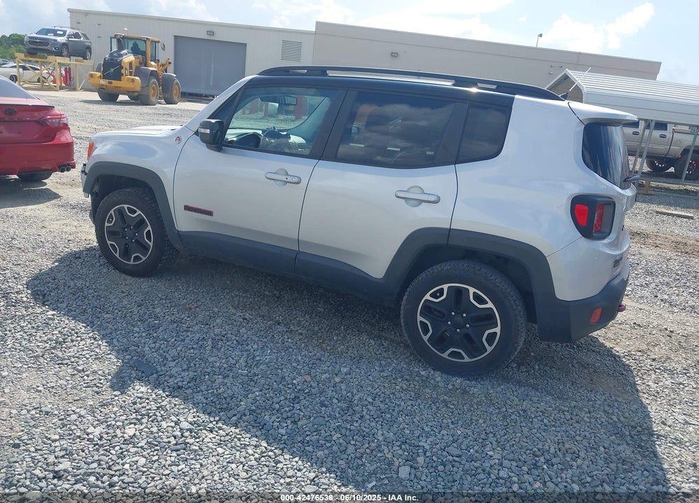 2017 JEEP RENEGADE TRAILHAWK 4X4 VIN: ZACCJBCB7HPG07800