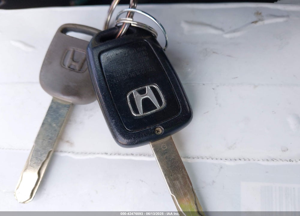 2017 HONDA ACCORD LX VIN: 1HGCR2F39HA080521