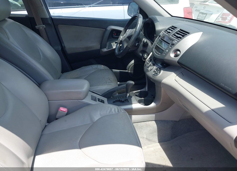 2008 TOYOTA RAV4 LIMITED VIN: JTMZD31V185113056