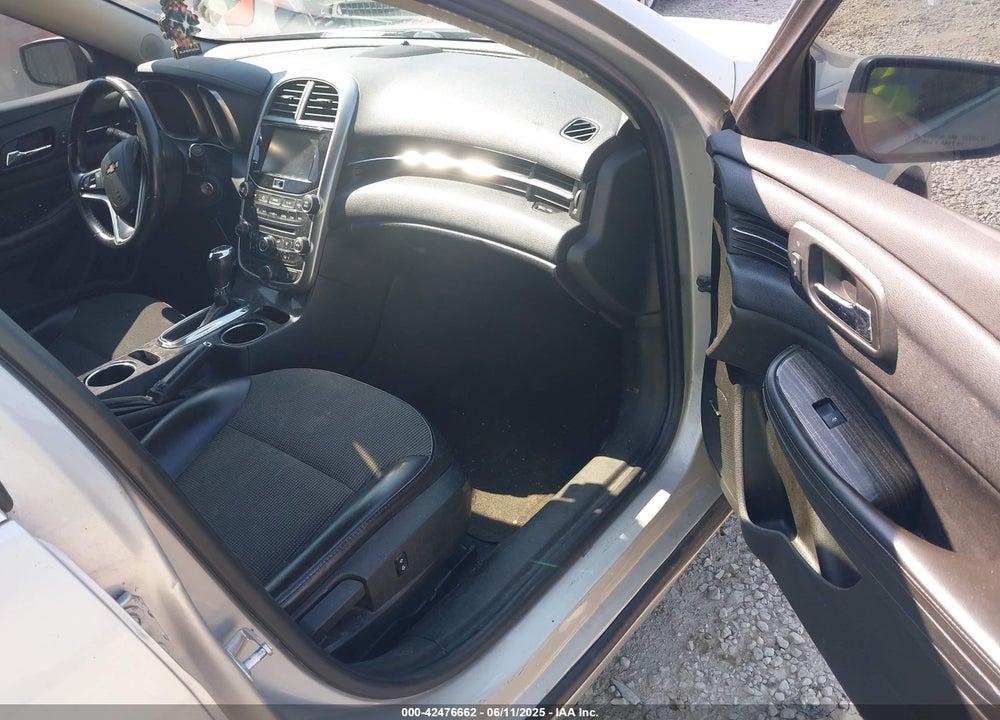 2015 CHEVROLET MALIBU VIN: 1G11D5SL5FF261894