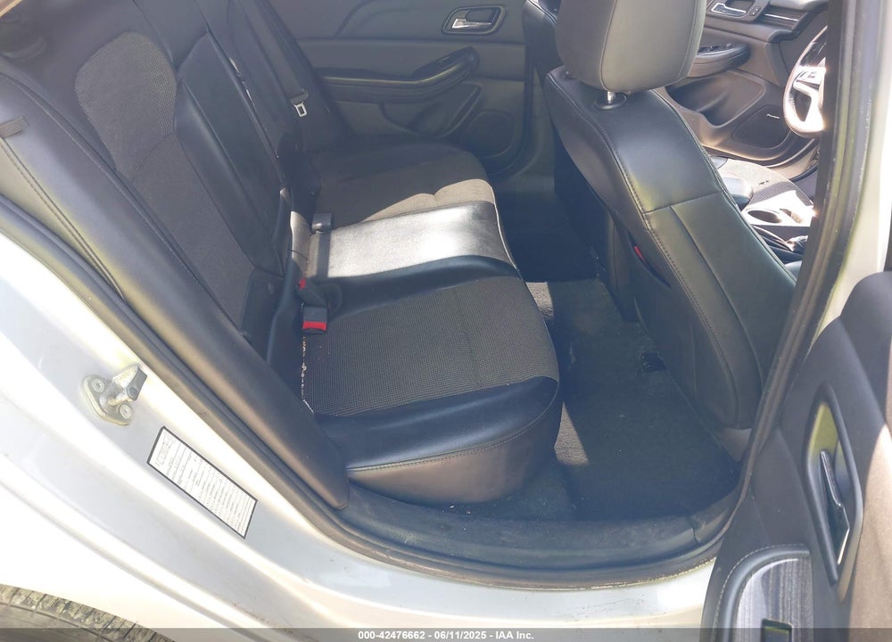 2015 CHEVROLET MALIBU VIN: 1G11D5SL5FF261894