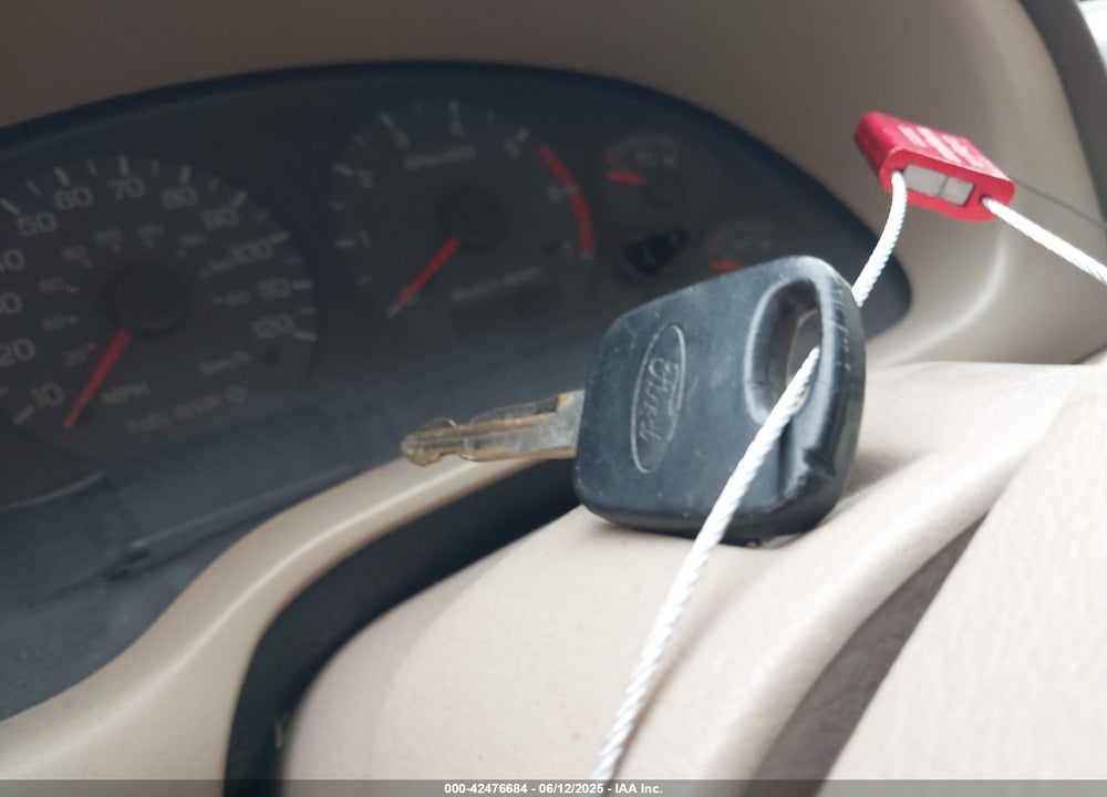 2004 FORD MUSTANG VIN: 1FAFP40694F152143