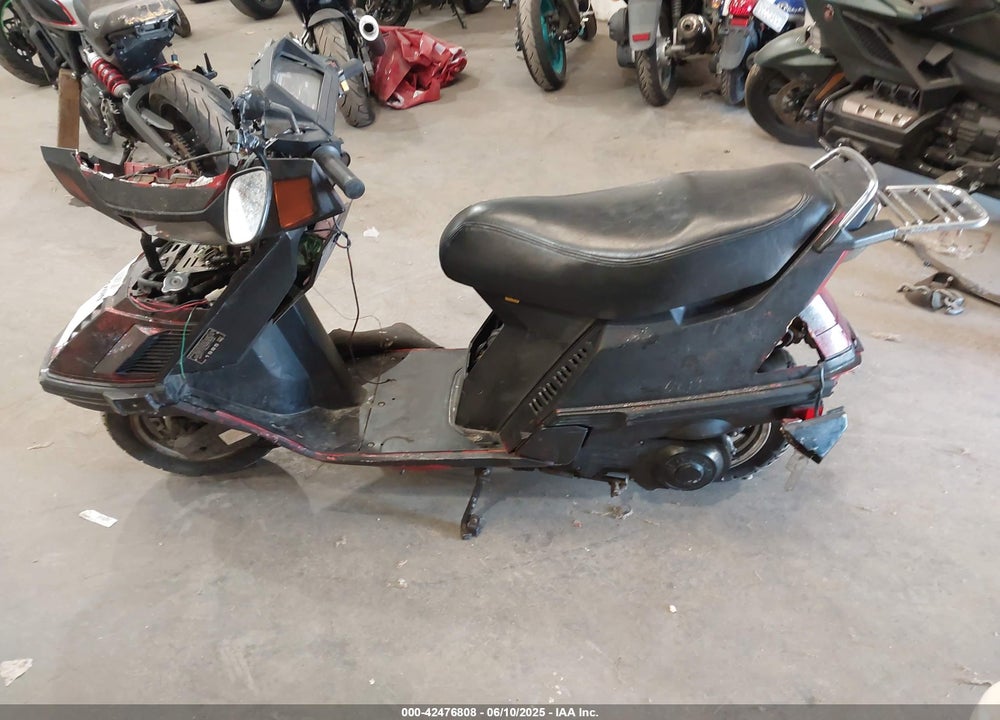 1985 HONDA CH150 VIN: JH2KF0106FK001695