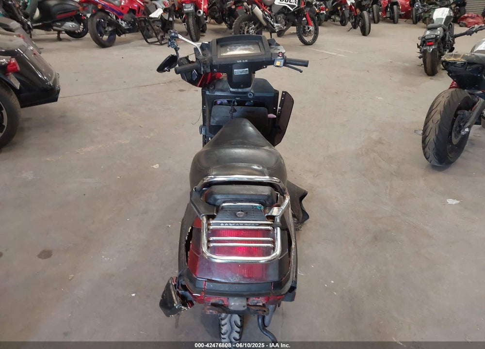 1985 HONDA CH150 VIN: JH2KF0106FK001695