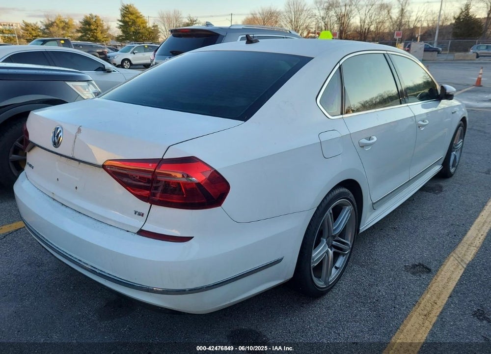 2017 VOLKSWAGEN PASSAT 1.8T R-LINE VIN: 1VWDT7A37HC046443
