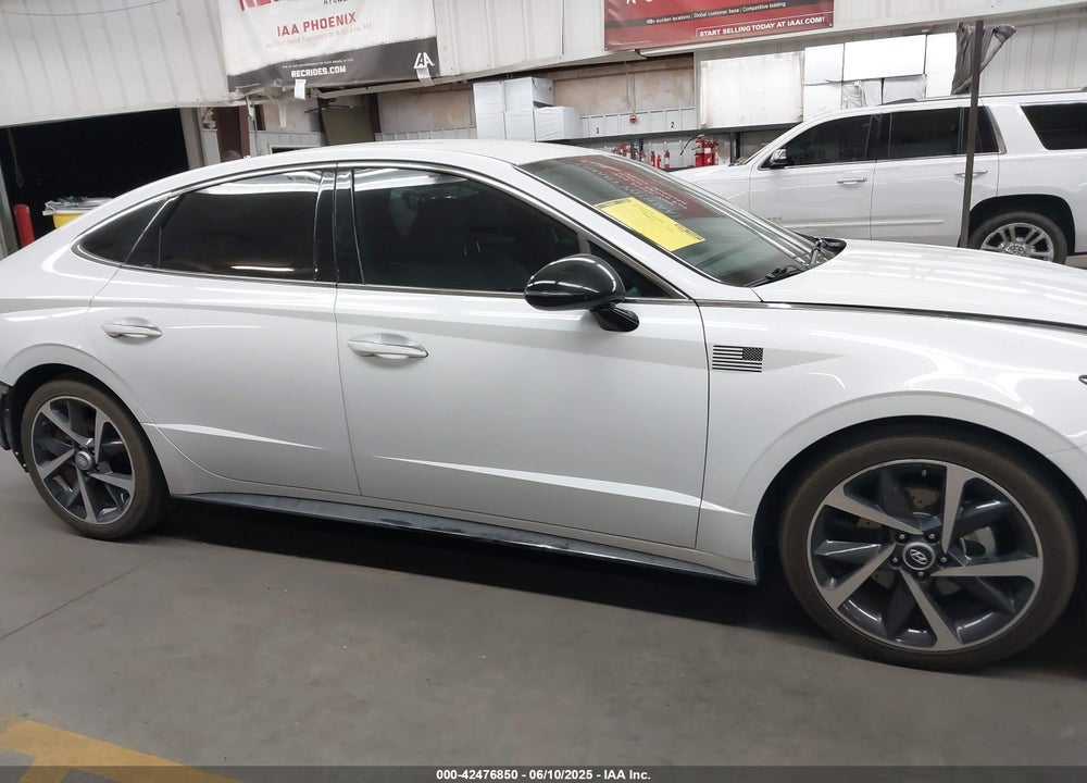 2021 HYUNDAI SONATA VIN: 5NPEJ4J2XMH124120