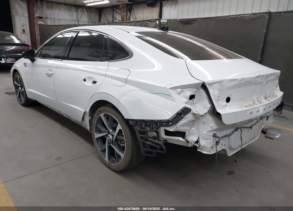 2021 HYUNDAI SONATA VIN: 5NPEJ4J2XMH124120