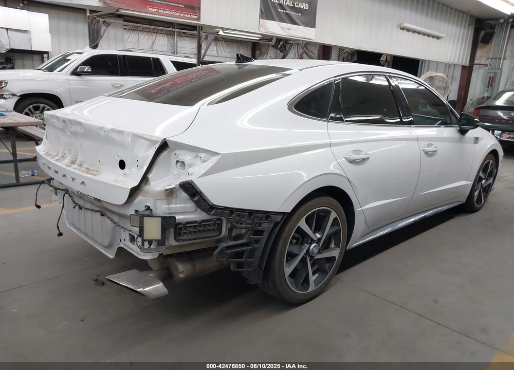 2021 HYUNDAI SONATA VIN: 5NPEJ4J2XMH124120