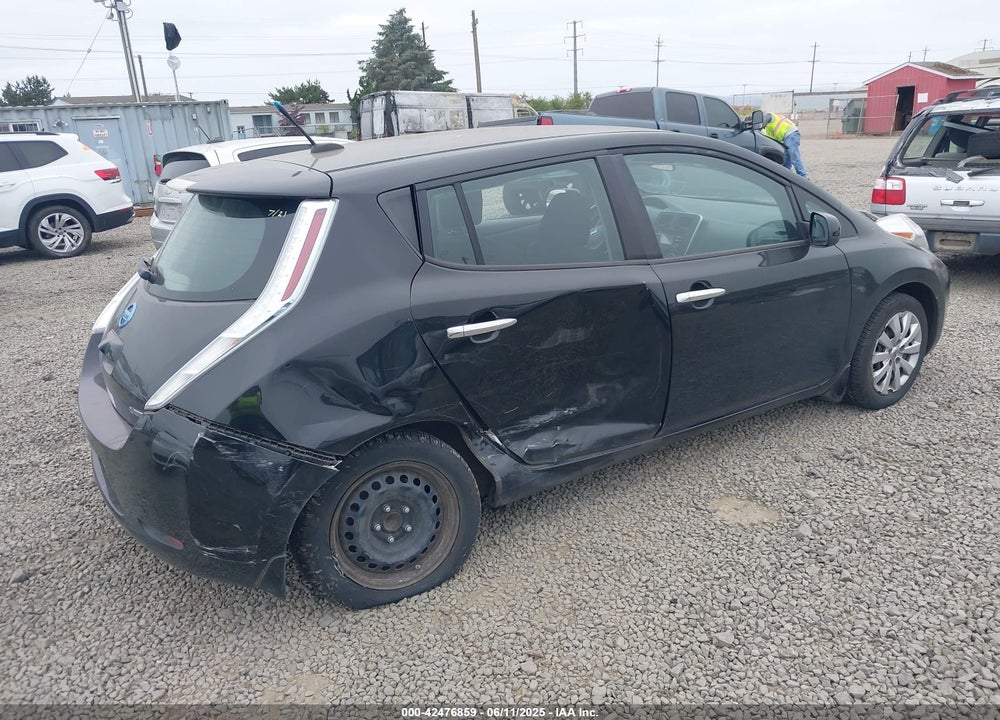 2013 NISSAN LEAF S VIN: 1N4AZ0CP5DC405445