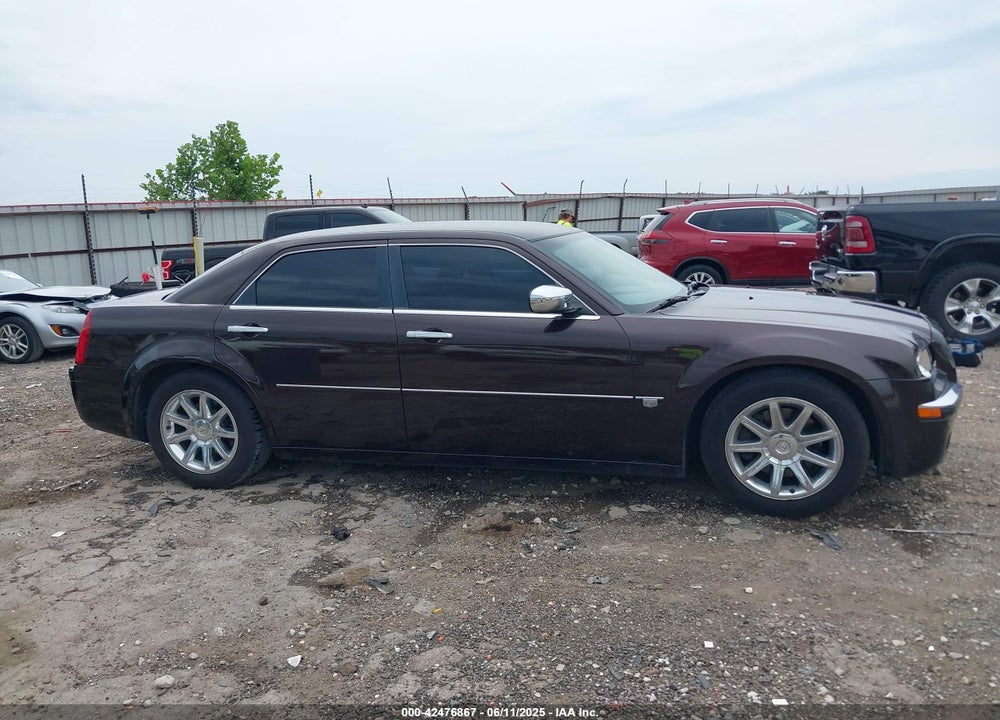 2005 CHRYSLER 300C VIN: 2C3JA63H05H541000