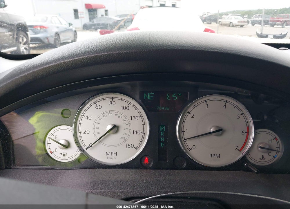 2005 CHRYSLER 300C VIN: 2C3JA63H05H541000