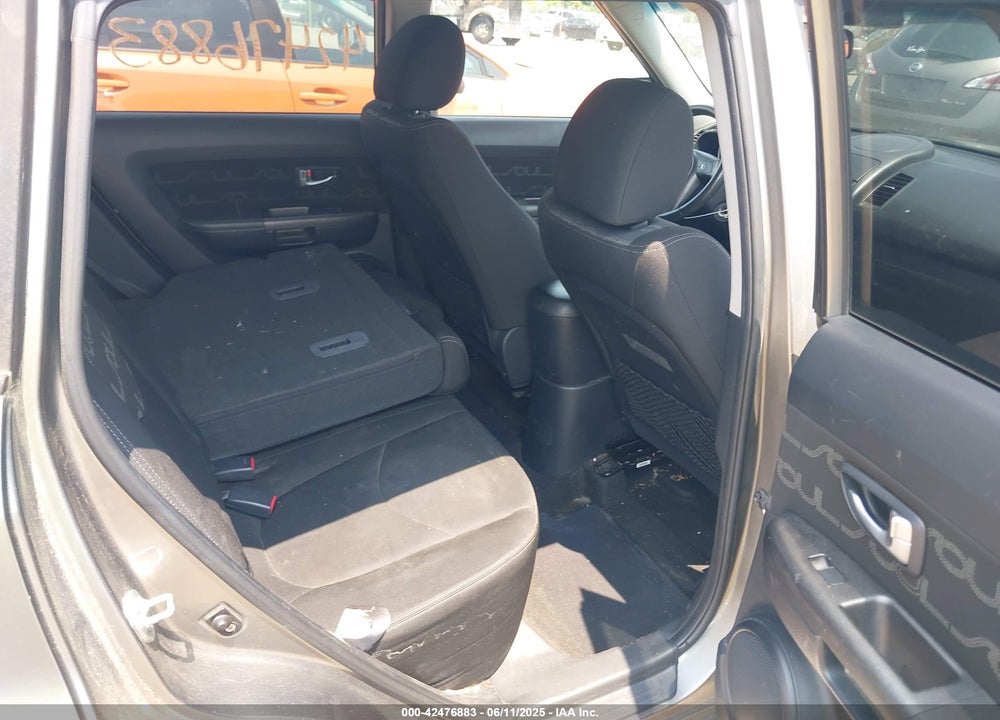 2012 KIA SOUL VIN: KNDJT2A6XC7426381
