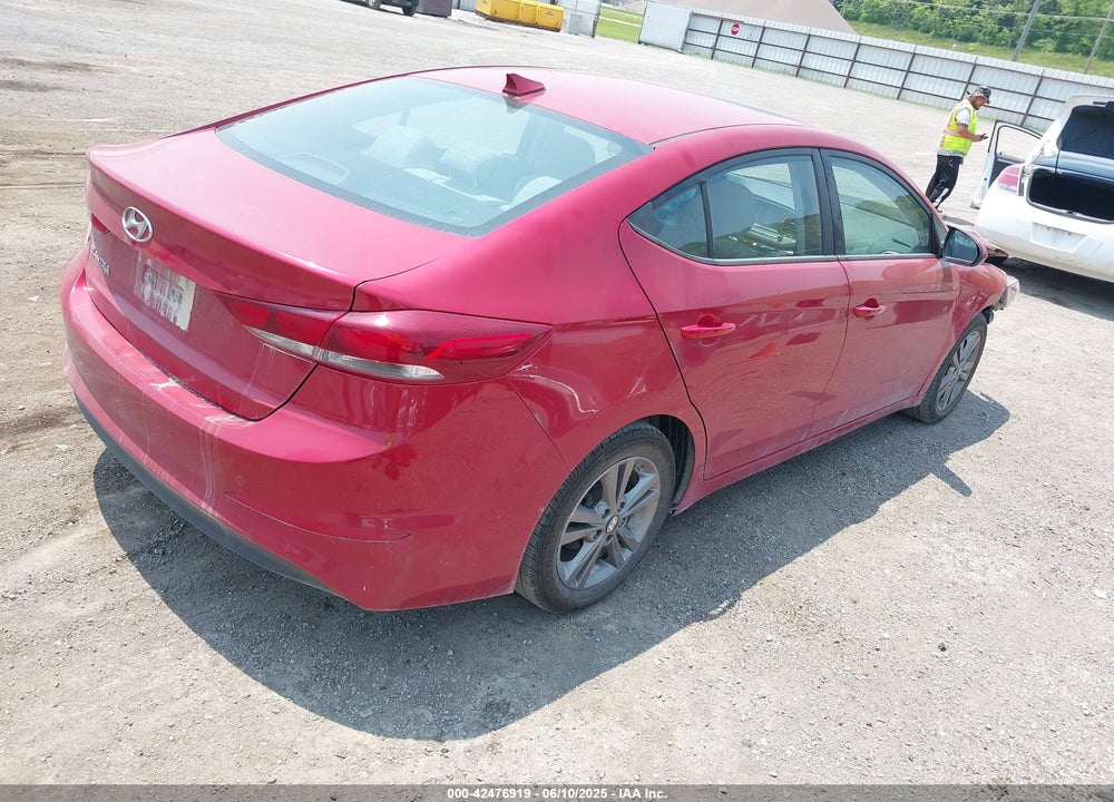 2018 HYUNDAI ELANTRA VIN: 5NPD84LF4JH270693