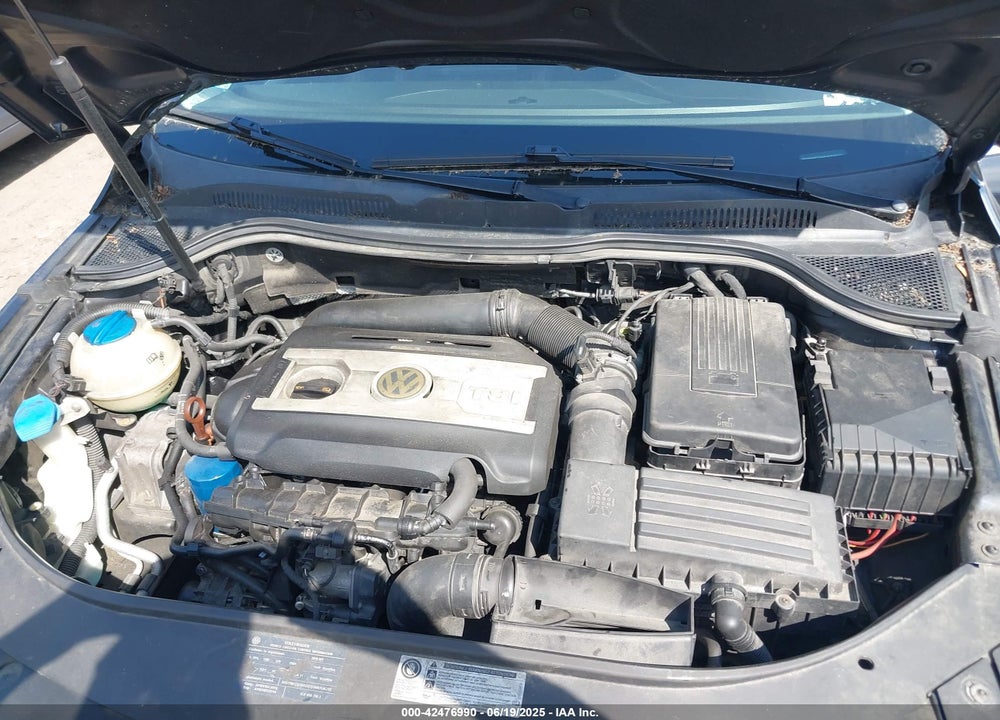 2010 VOLKSWAGEN CC VIN: WVWHP7AN5AE536464