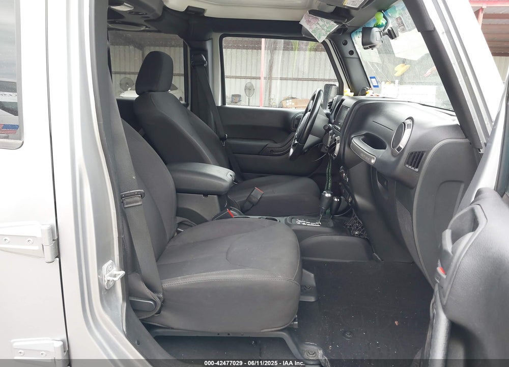 2014 JEEP WRANGLER UNLIMITED VIN: 1C4BJWDG3EL311671