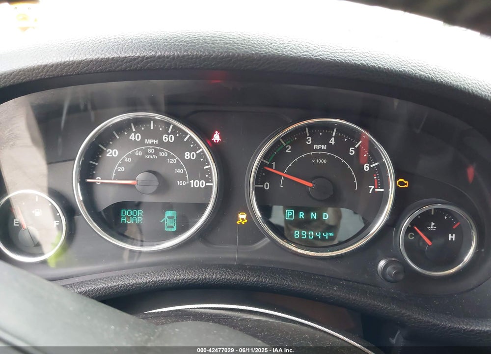 2014 JEEP WRANGLER UNLIMITED VIN: 1C4BJWDG3EL311671