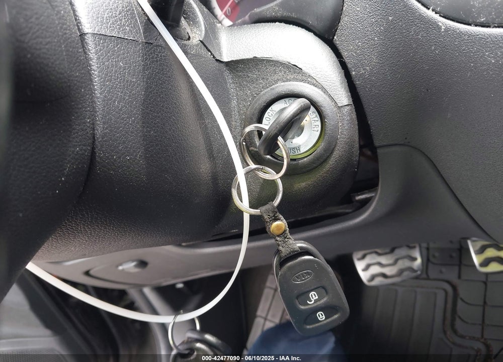 2011 KIA RIO VIN: KNADH4A30B6713598