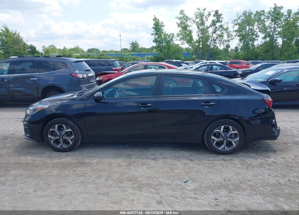 2021 KIA FORTE VIN: 3KPF24AD7ME264763