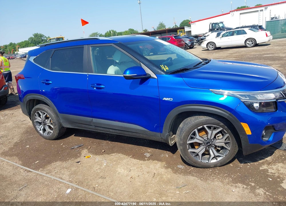 2023 KIA SELTOS VIN: KNDERCAA2P7467359