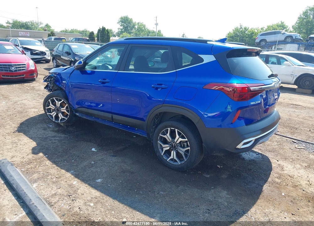 2023 KIA SELTOS VIN: KNDERCAA2P7467359