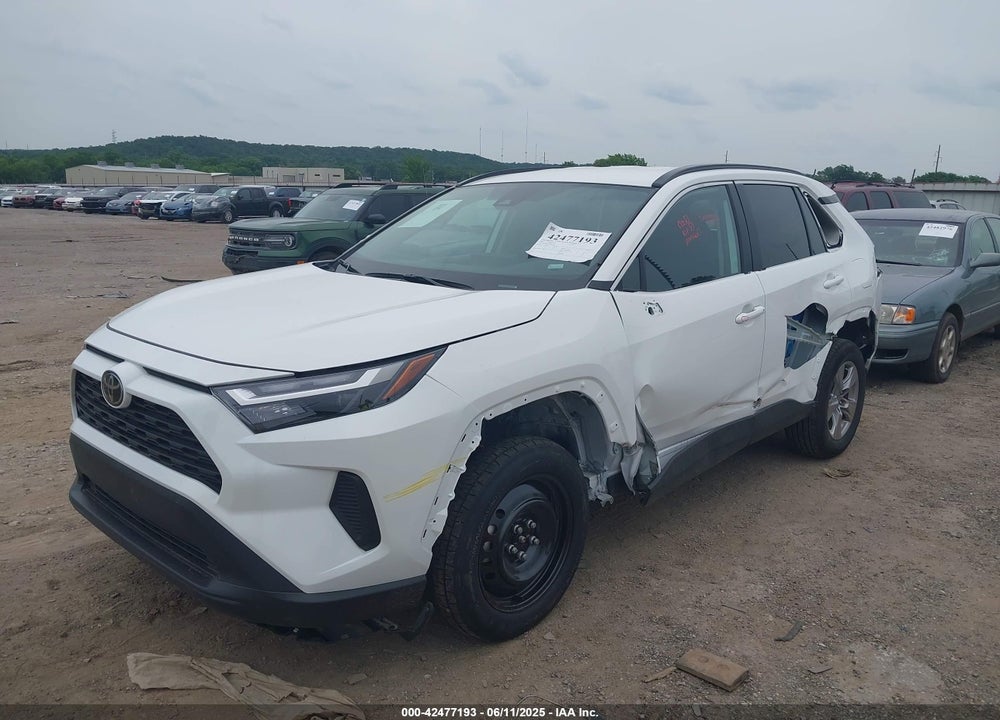 2025 TOYOTA RAV4 XLE VIN: 2T3P1RFV4SW515617