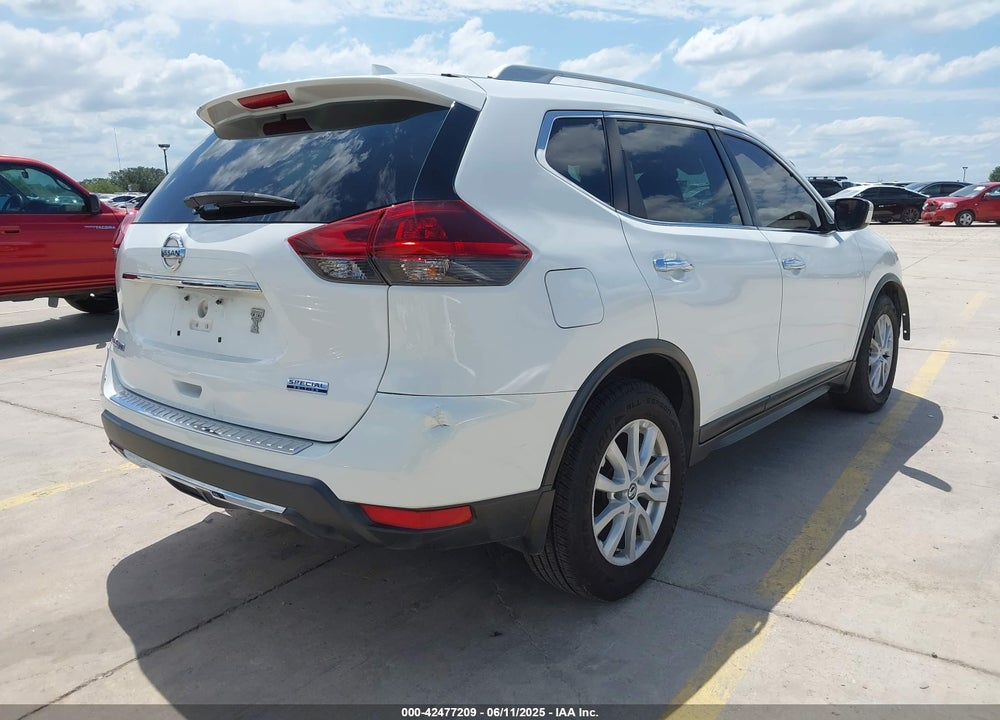 2019 NISSAN ROGUE S VIN: 5N1AT2MTXKC819879