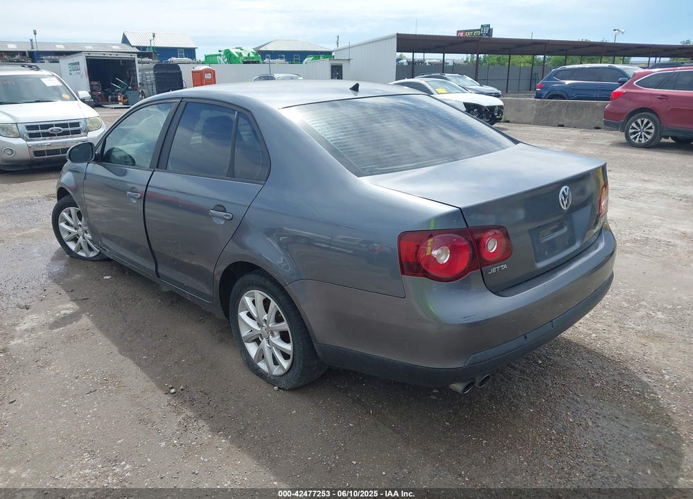 2010 VOLKSWAGEN JETTA VIN: 3VWRX7AJ7AM155675