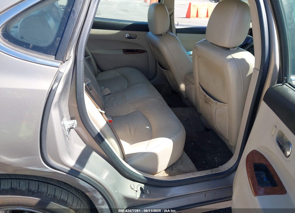 2006 BUICK LACROSSE VIN: 2G4WE587961299328