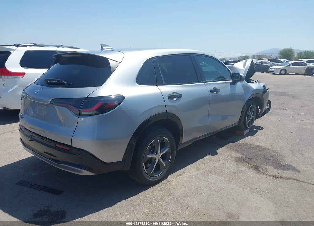 2024 HONDA HR-V VIN: 3CZRZ1H77RM731775