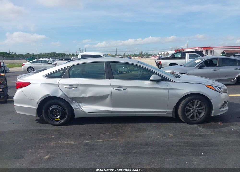 2016 HYUNDAI SONATA VIN: 5NPE24AF5GH398636