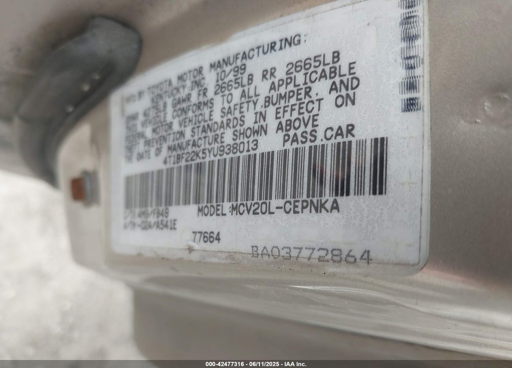 2000 TOYOTA CAMRY LE V6 VIN: 4T1BF22K5YU938013