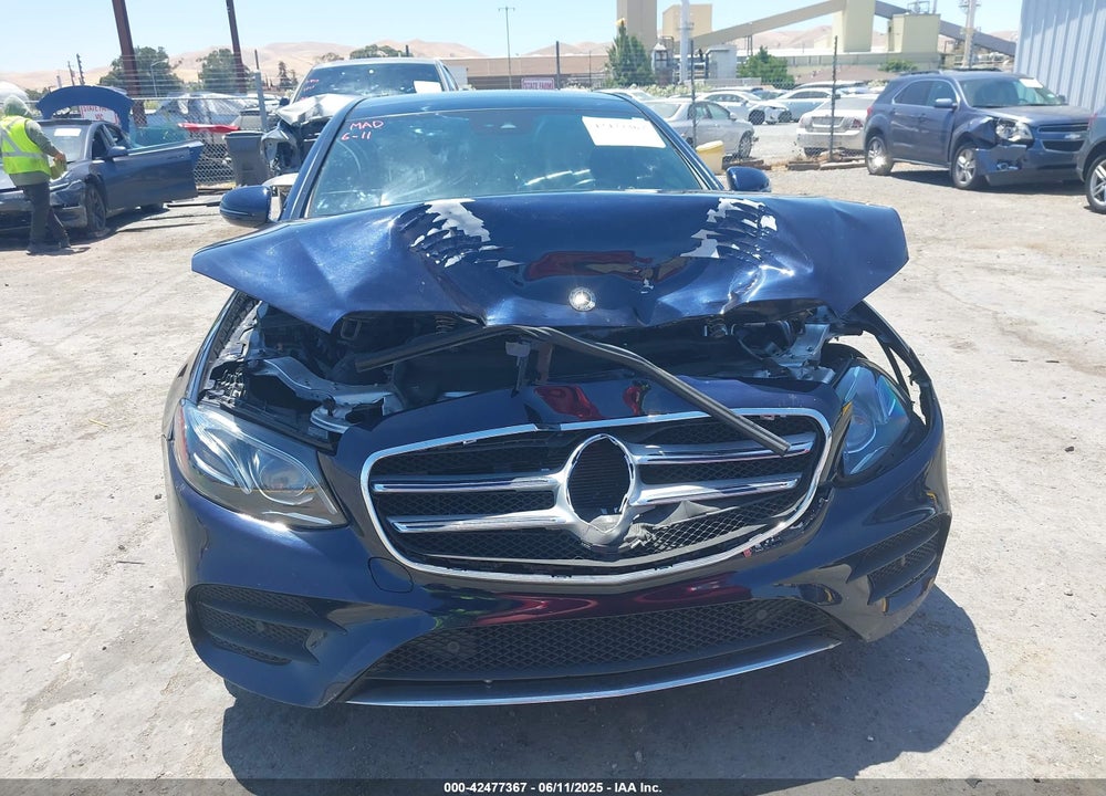 2018 MERCEDES-BENZ E 300 VIN: WDDZF4JB8JA353889