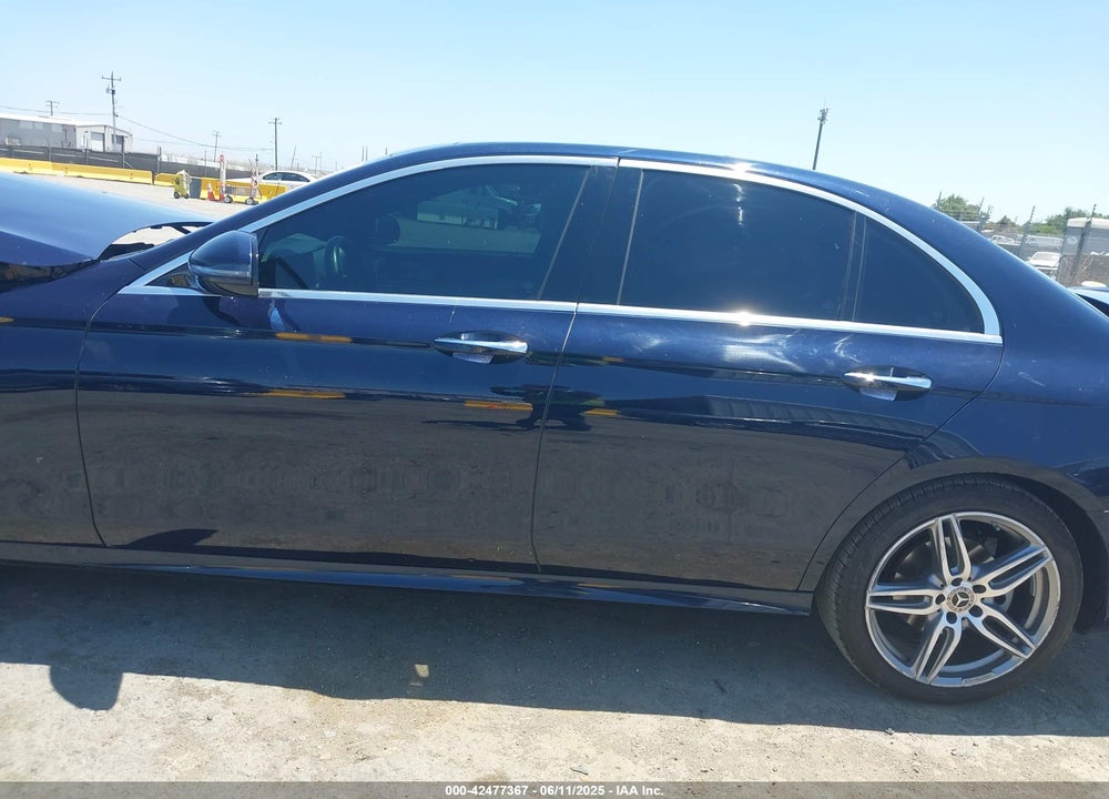 2018 MERCEDES-BENZ E 300 VIN: WDDZF4JB8JA353889