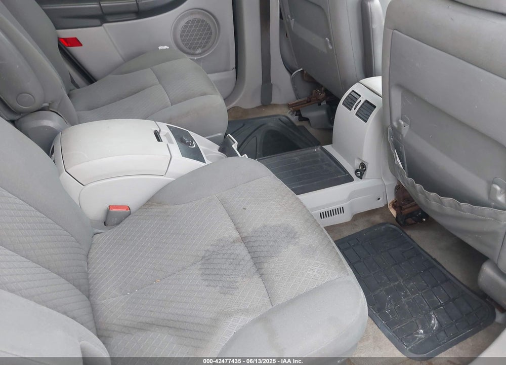 2007 CHRYSLER PACIFICA TOURING VIN: 2A8GM68X87R240235
