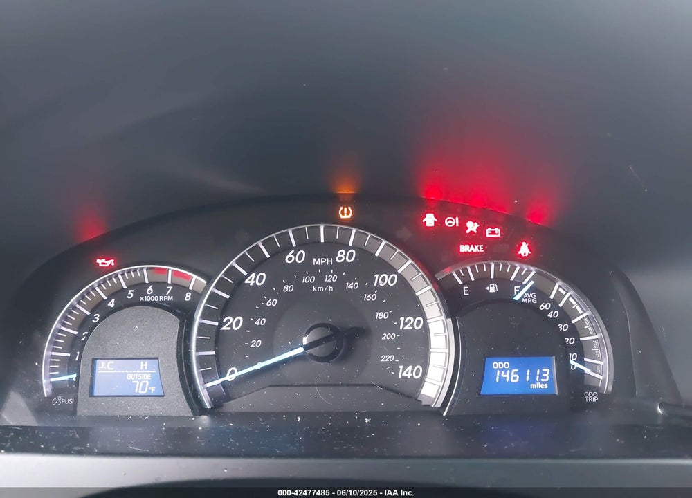 2014 TOYOTA CAMRY SE VIN: 4T1BF1FK8EU832221