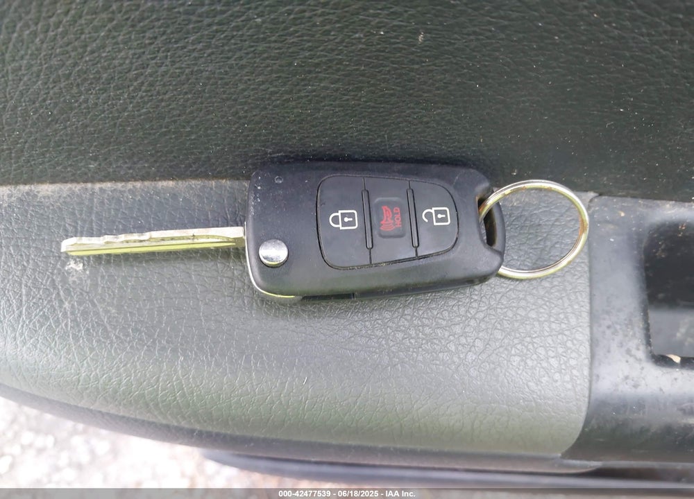 2013 KIA SOUL VIN: KNDJT2A59D7514962