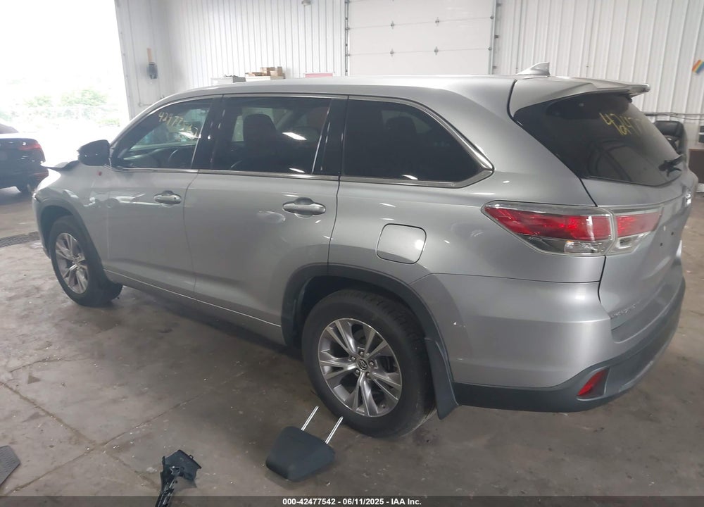 2016 TOYOTA HIGHLANDER VIN: 5TDBKRFH4GS248571