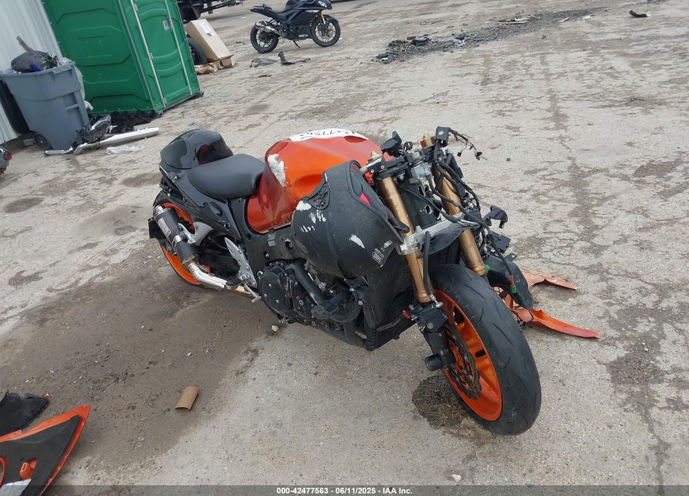2013 SUZUKI GSX1300 RA VIN: JS1GX72B6D2101615