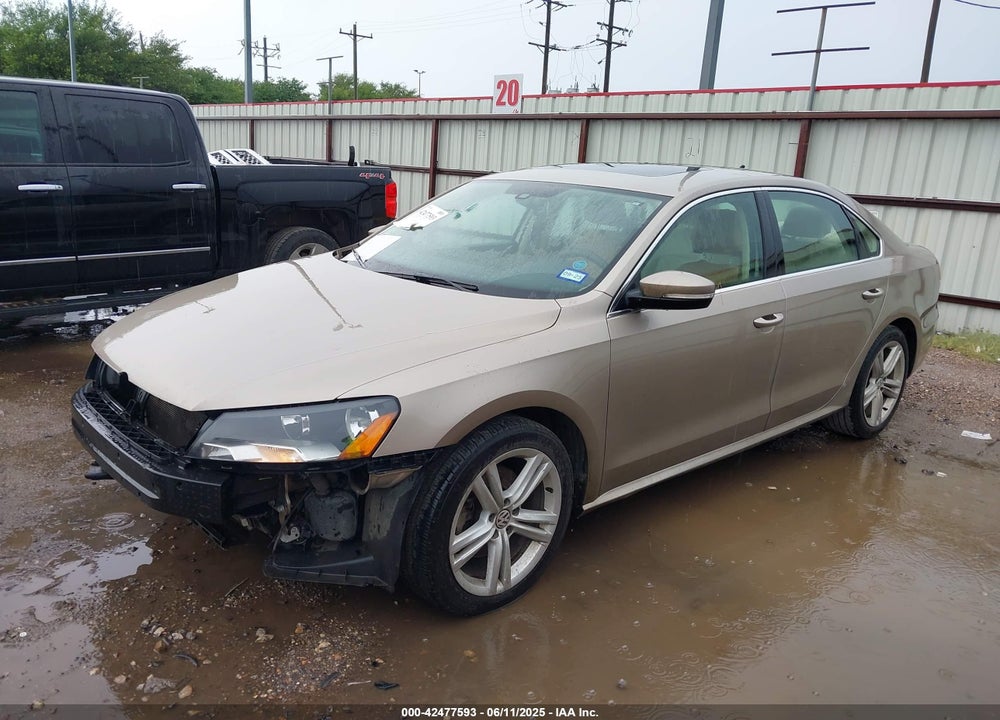2015 VOLKSWAGEN PASSAT VIN: 1VWBV7A30FC019082
