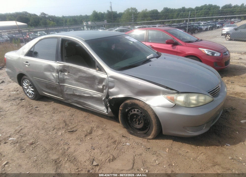 2005 TOYOTA CAMRY LE VIN: 4T1BE32K55U581422