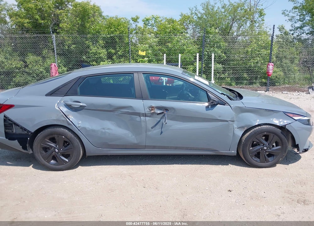 2022 HYUNDAI ELANTRA SEL VIN: KMHLS4AG5NU233684